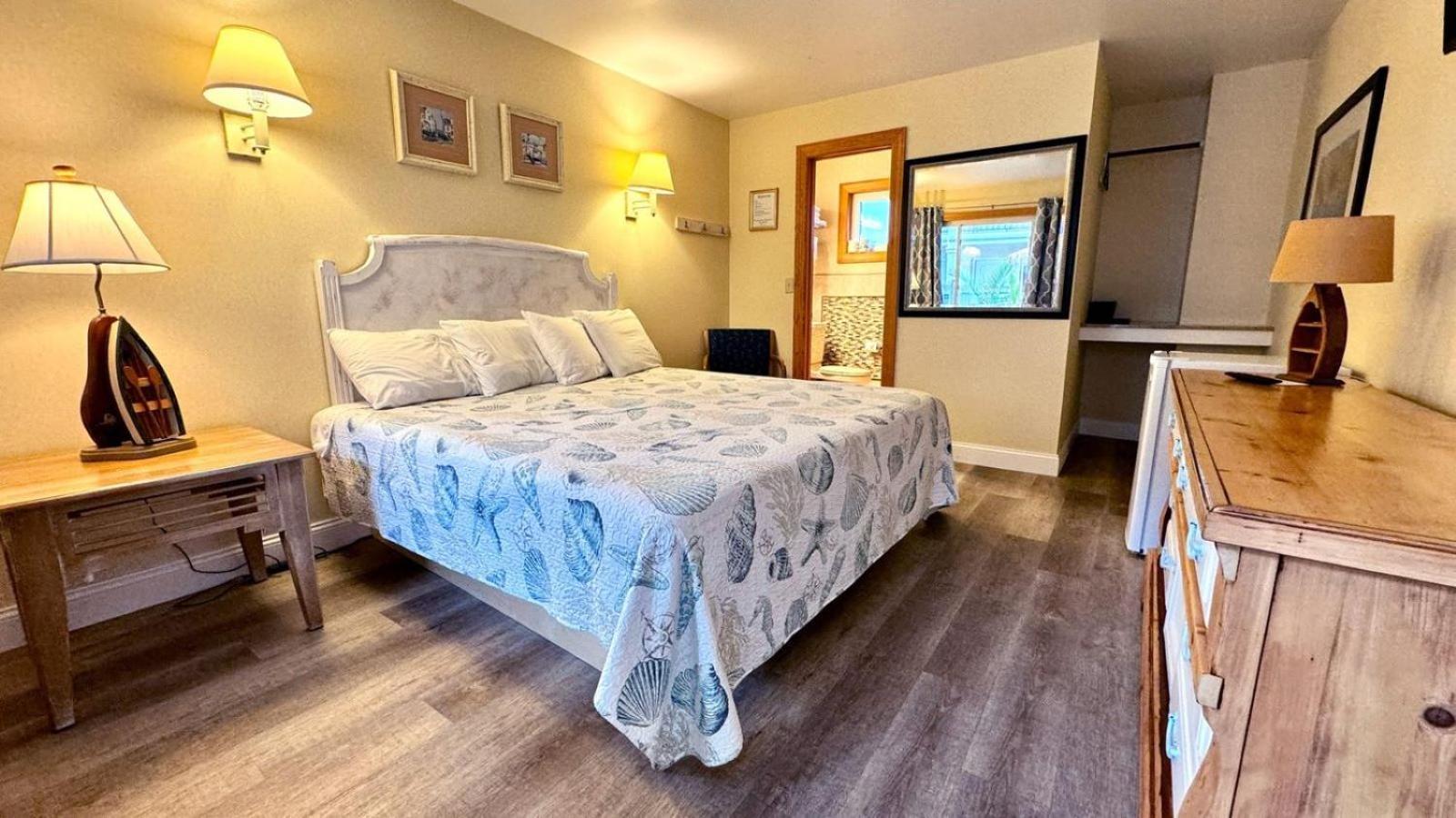 The Lamplight Inn Lavallette Bagian luar foto